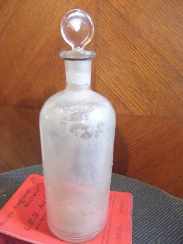 Flacon bouteille fiole - , à