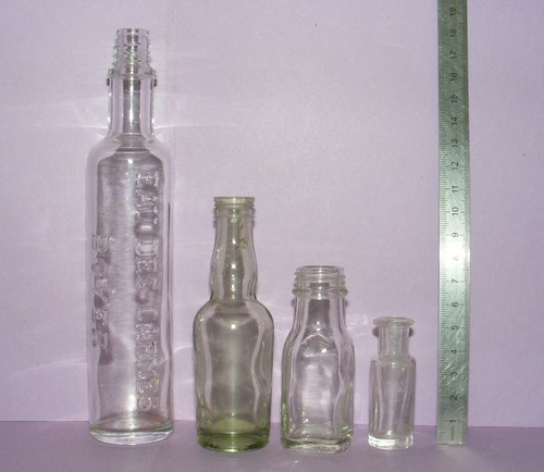 1725 anciennes bouteilles - 1725/, 4